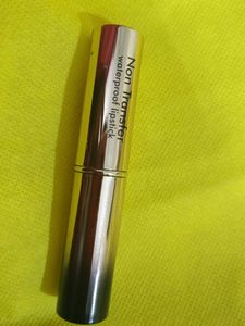 Non Transfer Lipstick