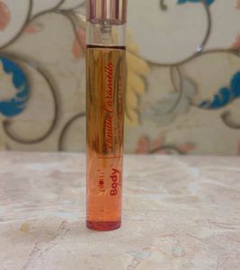 Plum BodyLovin' Vanilla Caramello