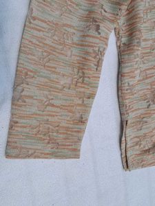 Close Knitted Shirt