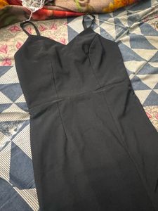 Chic Black Bodycon Midi Dress