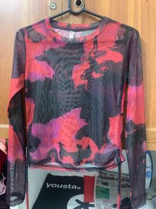 Abstract Print Mesh Top