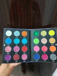 Glitter Eyeshadow Palette 🥰