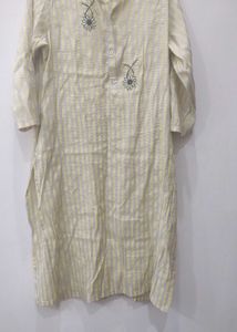 Kurti With Side Pocket