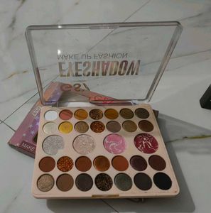 GS7 Eyeshadow Palette
