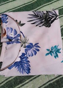 Floral Print Top - Size M
