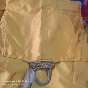 Yellow 🟡 Colour Gown For Kids 12,14 Years