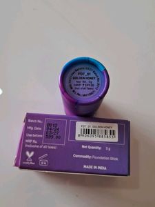 Myglamm Pose HD Foundation