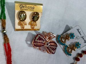 2 Gorgeous Earrings😍+1Fancy Hair Clip🩷+2necklace
