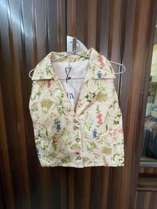 Brand New Padded Crop Top With Tag