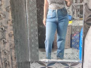 Vintage High-Waisted Jeans