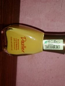 Dazller Moisturizing Liquid Foundation With Sunscreen(HONEY R32)