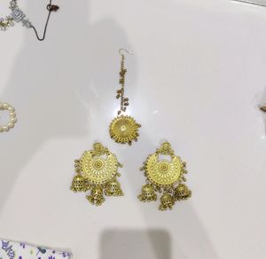 Bindiya And Earrings Set