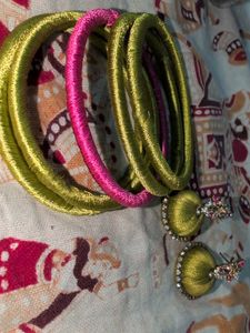 Bangles along with Earrings 💚