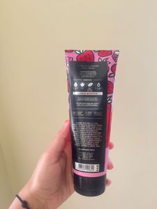 Strawberry Poundcake 236ml