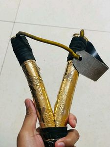 Wooden Slingshot😎