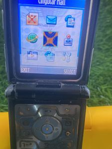 Motorola V3