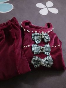 Cute Burgundy Top with Bows