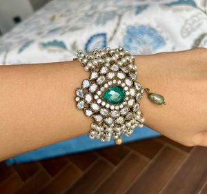 Emerald Pearl Bridal Bracelet