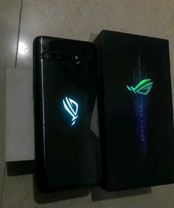 ASUS ROG 3 (Republic Of Gamers) 12 GB RAM