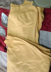 Sweater With Milton Bottle And Moisturizer