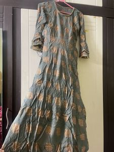 Elegant Grey & Gold Kurta