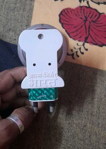 Kapoor Electronic Stand