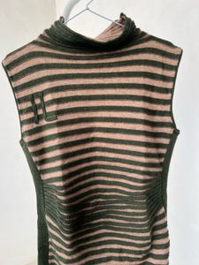 Striped Sleeveless stretchable Mini Dress