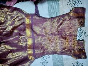 Elegant Pattu pavada