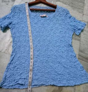 Bust 40, Length 26 Like New Top