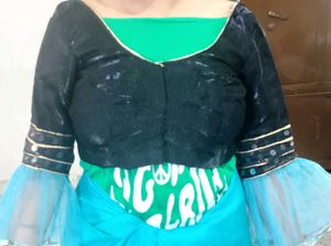💙Heavy Partywear Saree + Blouse-Rs.999+Freebie🎁