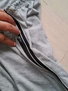 Comfortable Grey Leggings