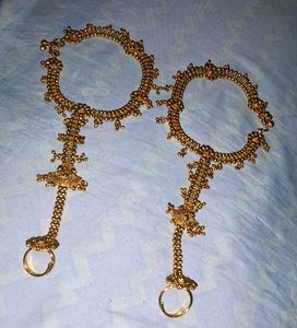 Gold Panja Hand Jewelry