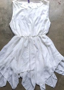 White chiffon ruched & ruffled tiered dress 👗🤍