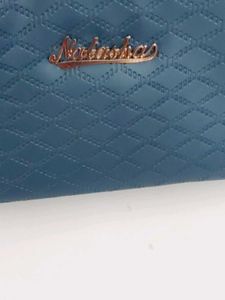 Stylish  Blue Hand Bag 👜