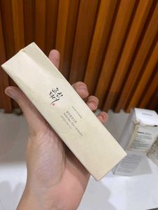 Authentic  Boj Sunscreen