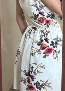 Elegant White Floral Dress