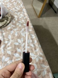 Huda Beauty Liquid Matte Lipstick