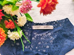 Victoria&#39;s Secret : 4 Panty