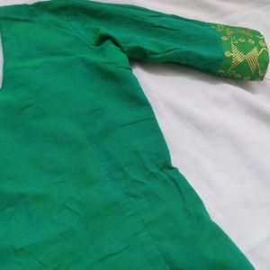 GREEN KURTA