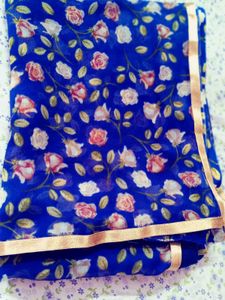 Blue Floral Printed Saree 2