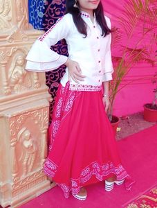 White Top And Red Side Cut Long Skirt (Ethnic Wear