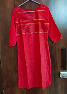 Avasa Festive Kurti