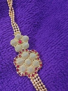 Elegant Gold-Tone Jewelry Set