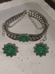Green Stone Choker &amp; Earings Set