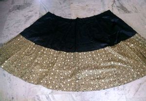 Elegant Black & Gold Skirt