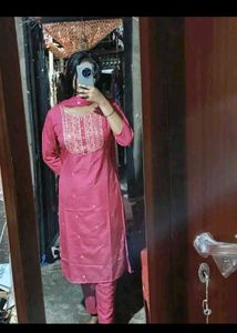 Elegant Pink Kurta Set with Dupatta
