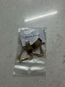 Gold Metal Earring