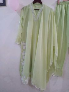 beautiful and elegant kurta set