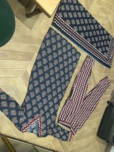 Navy blue &amp; red printed Kurta with Trousers &amp; dupa