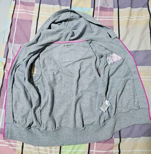 Gray Sleeveless Zip-Up Hoodie